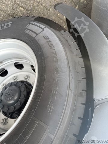 Standard tractor unit IVECO STRALIS S-WAY AS440S50T/P Intarder 6x Stück