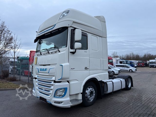 Volumen SZM DAF XF 480 SSC/Intarder/Lowliner/2xTank/Navi/TV
