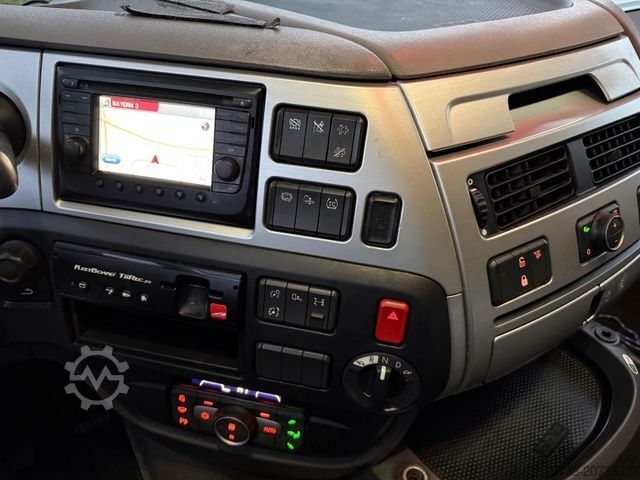 Volumen SZM DAF XF 480 SSC/Intarder/Lowliner/2xTank/Navi/TV