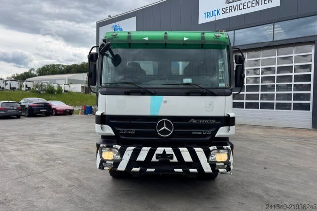Truck mounted crane MERCEDES-BENZ Actros 3248 8x4 Hiab 477-6 SWS Kran/Haken