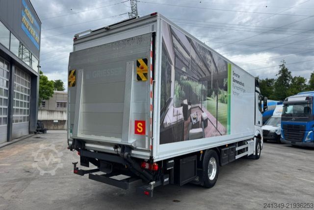 Special purpose truck MERCEDES-BENZ Actros 1842 mit Seitenöffnung und Kran