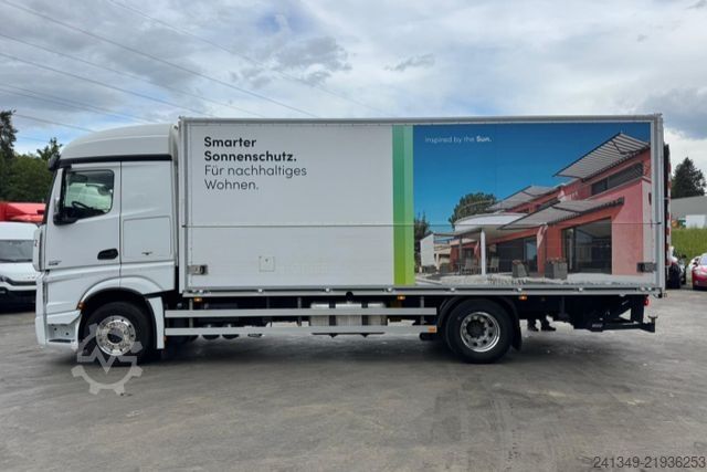 Special purpose truck MERCEDES-BENZ Actros 1842 mit Seitenöffnung und Kran