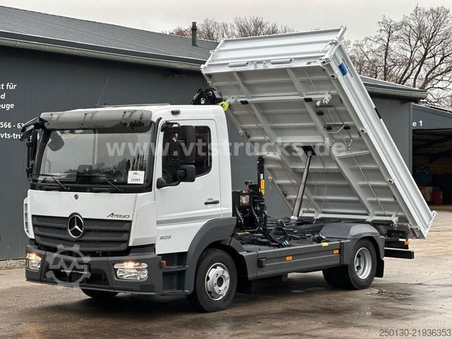 Three-sided tipper truck MERCEDES-BENZ Atego 823 4x2 Meiller DSK,HIAB-Ladekran *NEU*