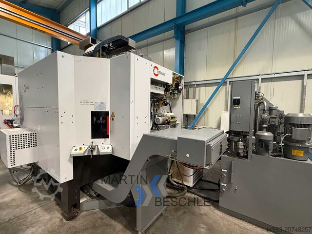 Vertikales Bearbeitungszentrum HERMLE C 30 U