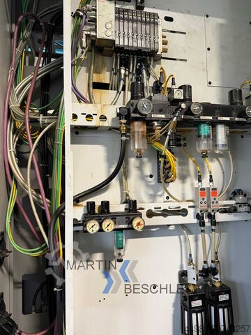 Vertikales Bearbeitungszentrum HERMLE C 30 U