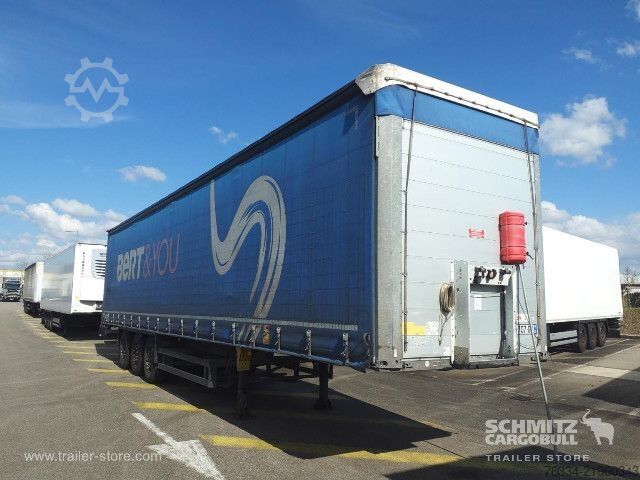 Open semitrailer with tarp Schmitz Cargobull Semitrailer Curtainsider Standard