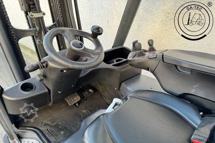 Elektro 4-Rad Linde E18PH