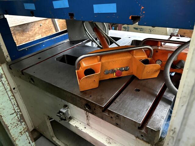Hydraulic press Hans Schoen SH/LF100