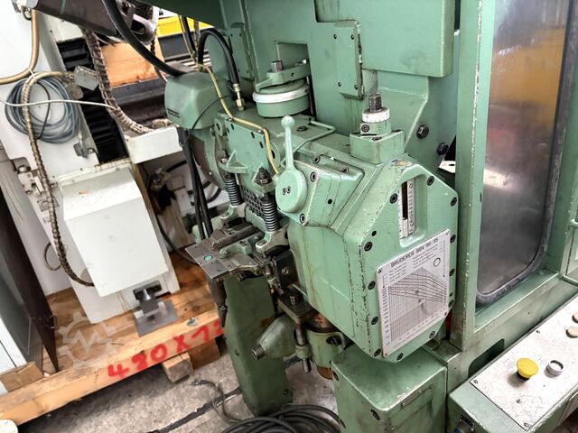 Automatic punching machine Bruderer BSTA 20E