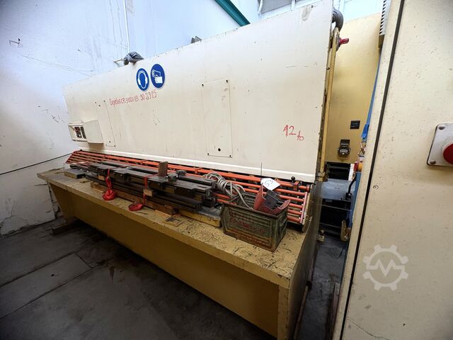 Guillotine shear Beyeler CP-3100X13