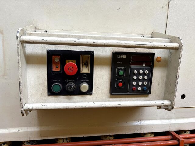 Guillotine shear Beyeler CP-3100X13