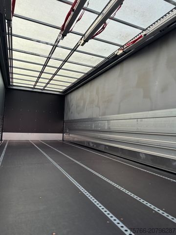 Beverage truck MAN TGM 26.320 L / LBW / LENKACHSE / 18 PAL