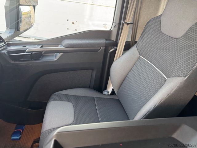 Beverage truck MAN TGM 26.320 L / LBW / LENKACHSE / 18 PAL