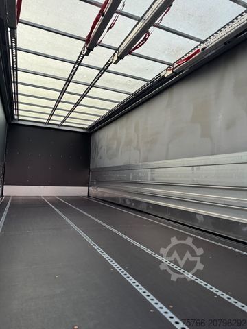 Box truck MAN TGM 26.320 L / LBW / LENKACHSE / 18 PAL