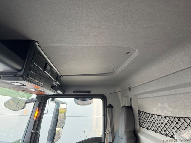 Box truck MAN TGM 26.320 L / LBW / LENKACHSE / 18 PAL