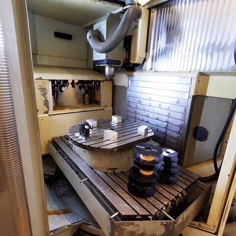 Universal machining center Deckel Maho DMU100T