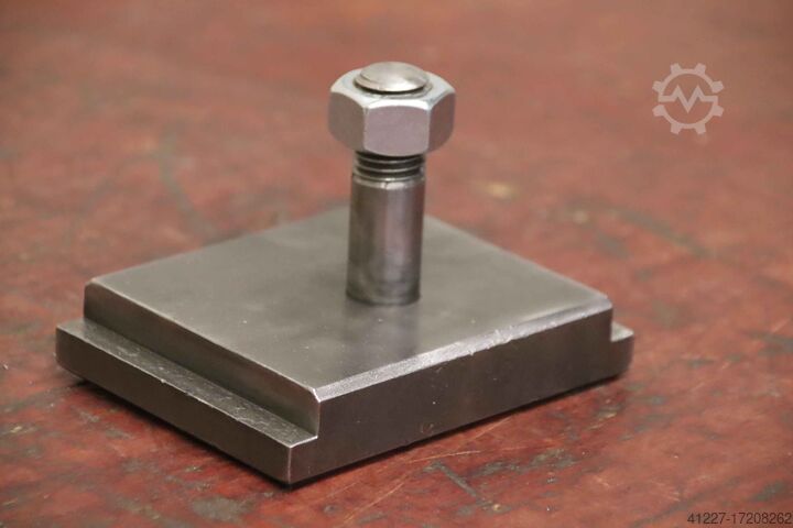 Lünette Unterteil unbekannt Spannbreite 106 mm