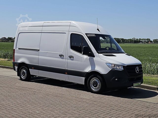 High-roof van MERCEDES-BENZ SPRINTER 314 L2H2 Mbux10 + Navi!