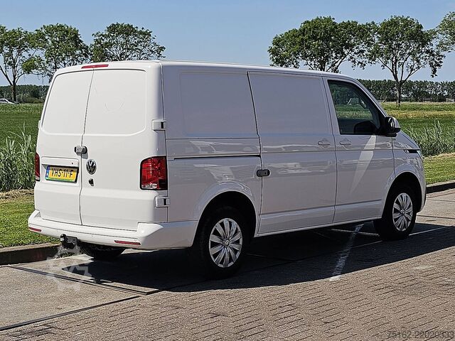High-roof van VOLKSWAGEN TRANSPORTER 2.0 TDI L1H1 150Pk NAP Euro6