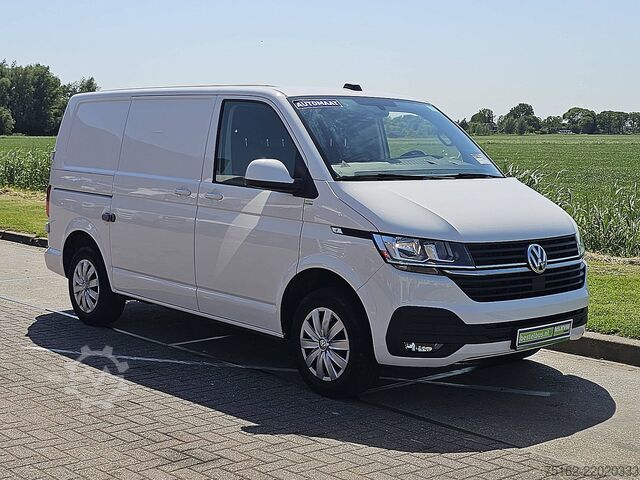 High-roof van VOLKSWAGEN TRANSPORTER 2.0 TDI L1H1 150Pk NAP Euro6
