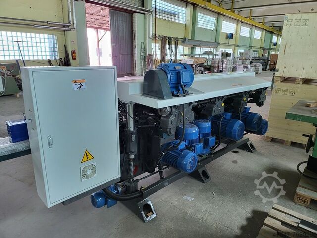 Four side moulder WOODLAND MACHINERY MB6023HK