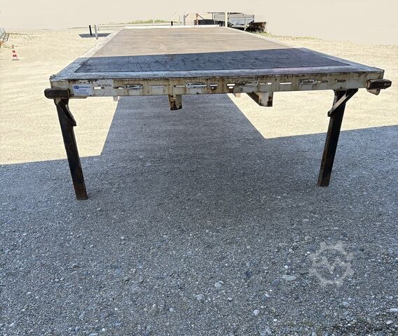 Wechselbrücke mit Pritsche Krone Plattform 7,82m Multilockaußenrahmen