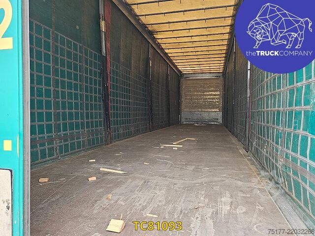 Sliding tarpaulins Schmitz Cargobull 