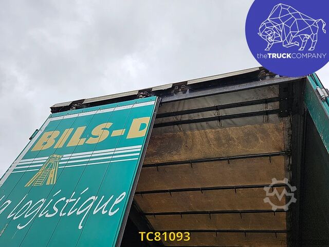 Sliding tarpaulins Schmitz Cargobull 