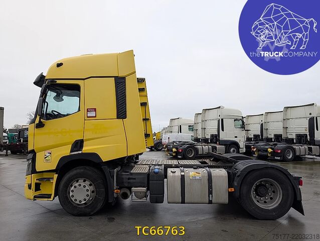 Standard-SZM Renault T 440