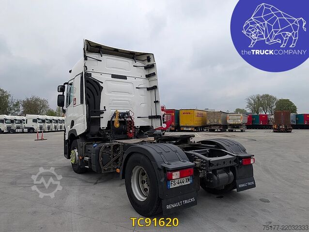 Standard-SZM Renault T 440