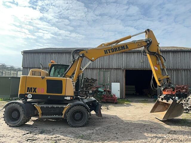 Wheeled Excavator Hydrema RB15-MX18 with tiltrotator, quick coupler and excavator bucket