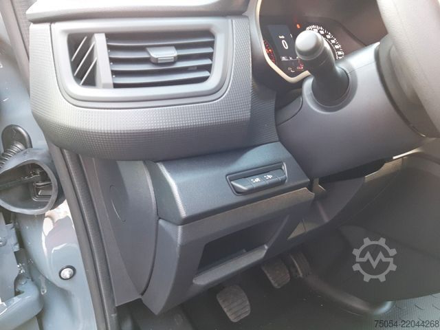 Panel van RENAULT Trafic Kasten L2H1 3,0t Komfort