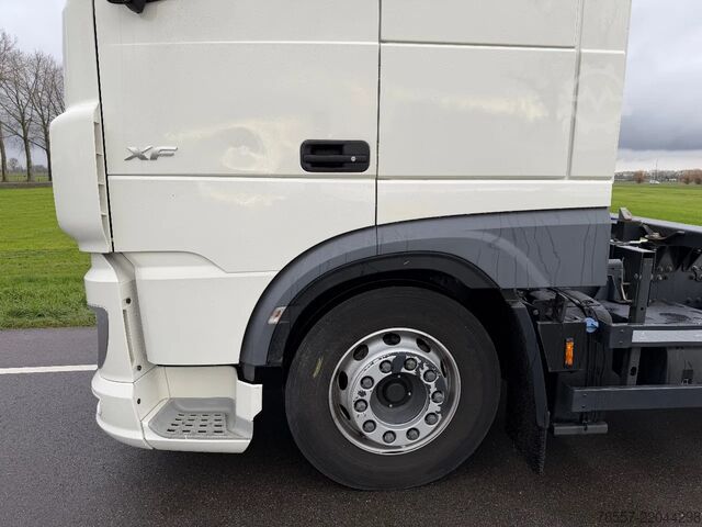 Chassis with cab DAF XF 480 XF480.  10-2021