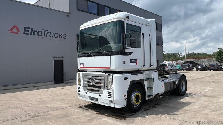 Standard tractor Renault AE 440 Magnum E-tech (BOITE MANUELLE / MANUAL G...