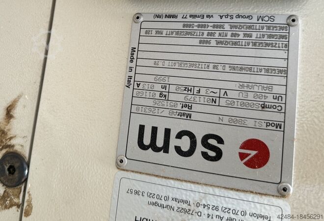 Circular sawing machines SCM SI3800