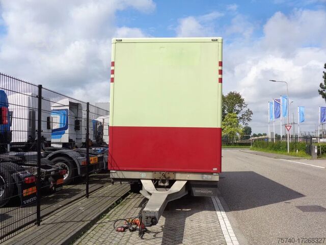 Kühl-/Tiefkühltransport Fliegl TPS 180 + 2 Axle + TRS Cooling + Dhollandia Lift