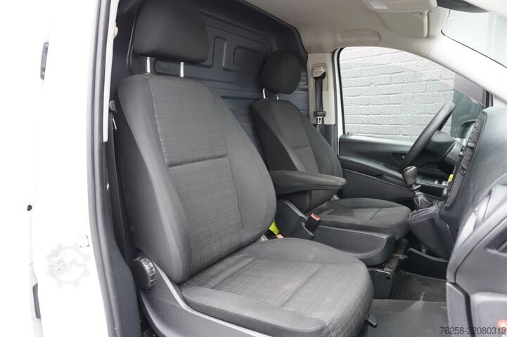 Delivery van Mercedes-Benz Vito 109 CDI Lang EURO 6 - Airco - Cruise - Cam...