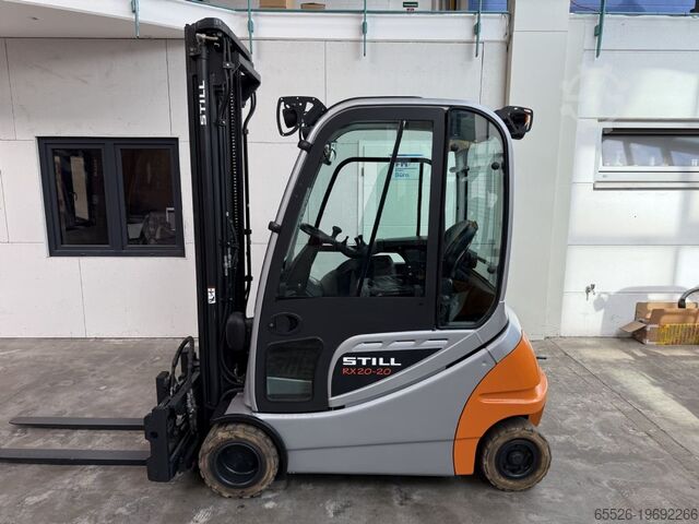 Elektro 4 Rad-Stapler Still RX 20-20 P / 5171 Std. / AKKU 79 %