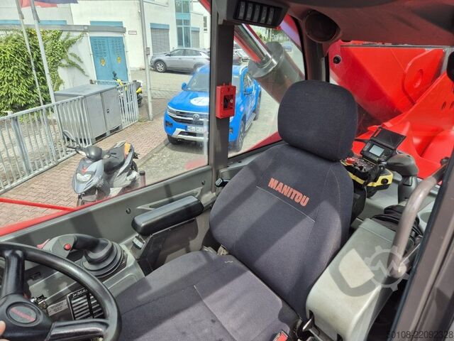 Teleskopstapler drehbar Manitou MRT 2150 Privilege Tüv S2