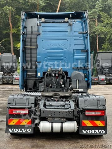 Volumen SZM VOLVO FH 500 6x2 Lenk-/Lift Volumen-SZM/Low-Liner
