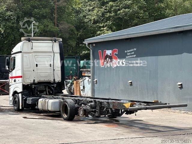 LKW-Fahrgestell MERCEDES-BENZ Actros 2540 6x2 Fahrgestell