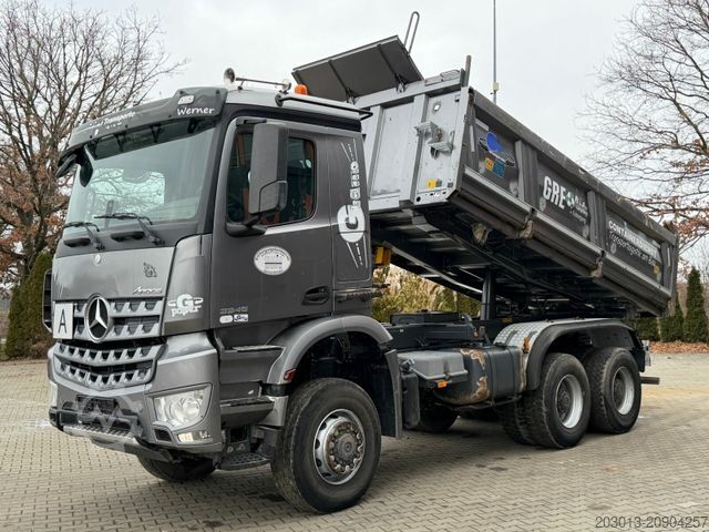 Three-sided tipper truck MERCEDES-BENZ AROCS 3345 6x6 Euro 6 Kipper mit Bordmatik