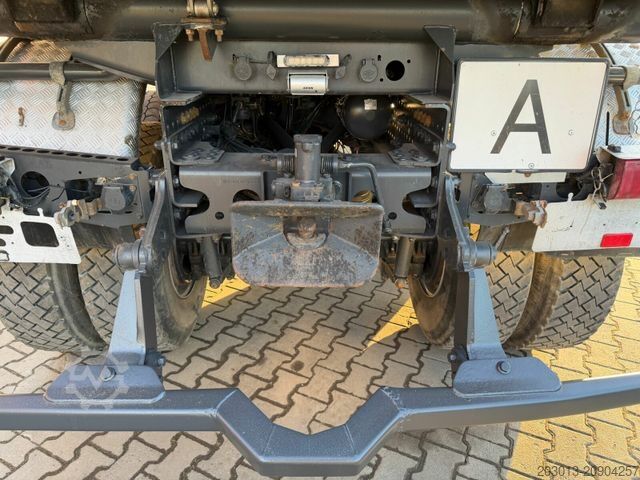 Three-sided tipper truck MERCEDES-BENZ AROCS 3345 6x6 Euro 6 Kipper mit Bordmatik