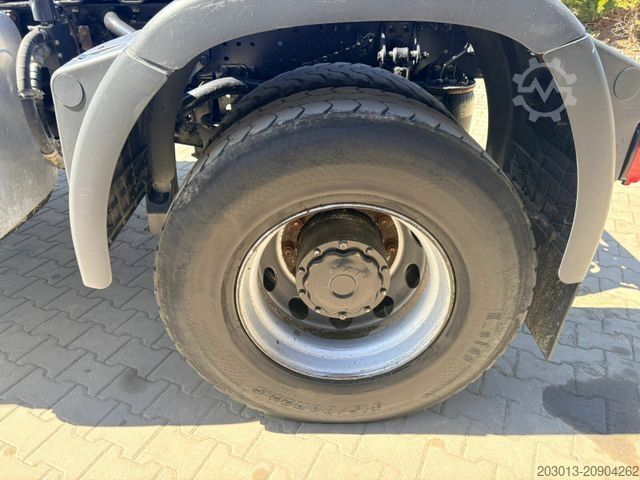 Standard tractor unit MAN TGS 22.510 4x4 SZM - Kipphyd. Blatt Luft