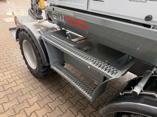 Mobile excavator WACKER Neuson EW100 Mobil VOLL Allradlenkung Powertilt