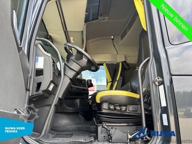 Standard-SZM Volvo FH16 750 6x2/4 i.c.m. KWB P3 oplegger met Hiab ...