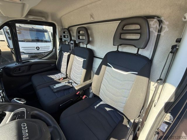 Box van IVECO 72 C 18 L Koffer 6 m LBW 1 T*Standhzg.*NL 3 T