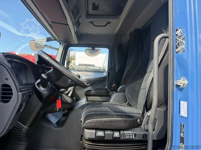 Flatbed truck MERCEDES-BENZ ATEGO 1530 L Pritsche 7,20 m AHK*Nutzlast 9 T