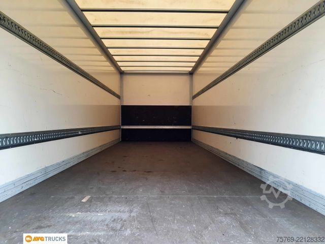 Box truck MERCEDES-BENZ 1218 L ATEGO 7,2 m Koffer LBW AHK