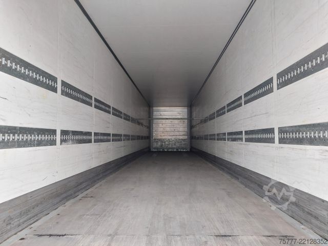 Box semitrailer SCHMITZ CARGOBULL SKO 24/L-Trockenfrachtkoffer- Liftachse-Miete/re